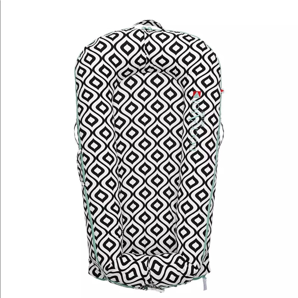 Dockatot Deluxe Plus